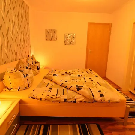 Comfortable In Rachtigeifel Near Lake Holiday home